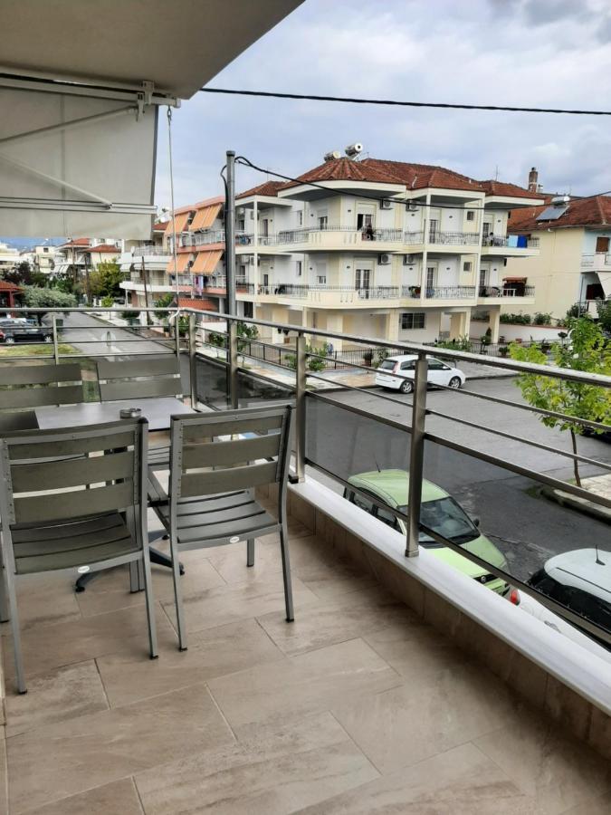 U Jacka Appartement Néoi Póroi Buitenkant foto