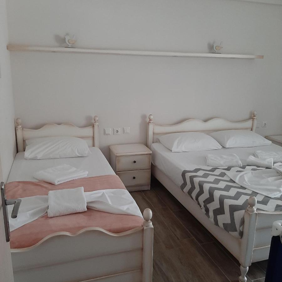 U Jacka Appartement Néoi Póroi Buitenkant foto