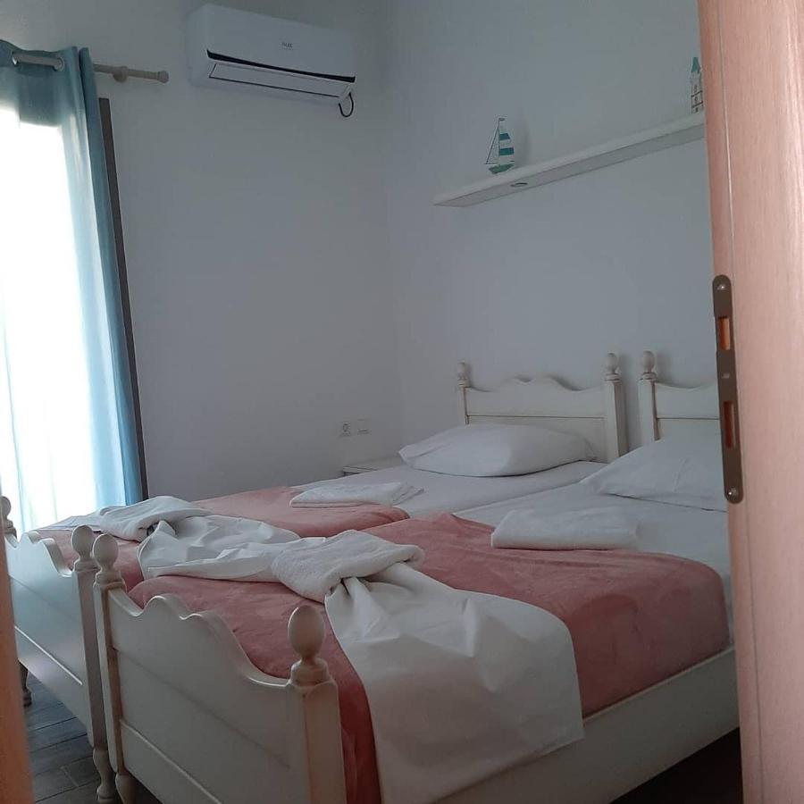 U Jacka Appartement Néoi Póroi Buitenkant foto