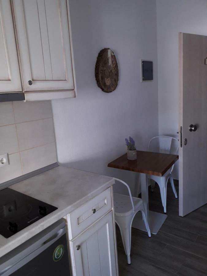 U Jacka Appartement Néoi Póroi Buitenkant foto
